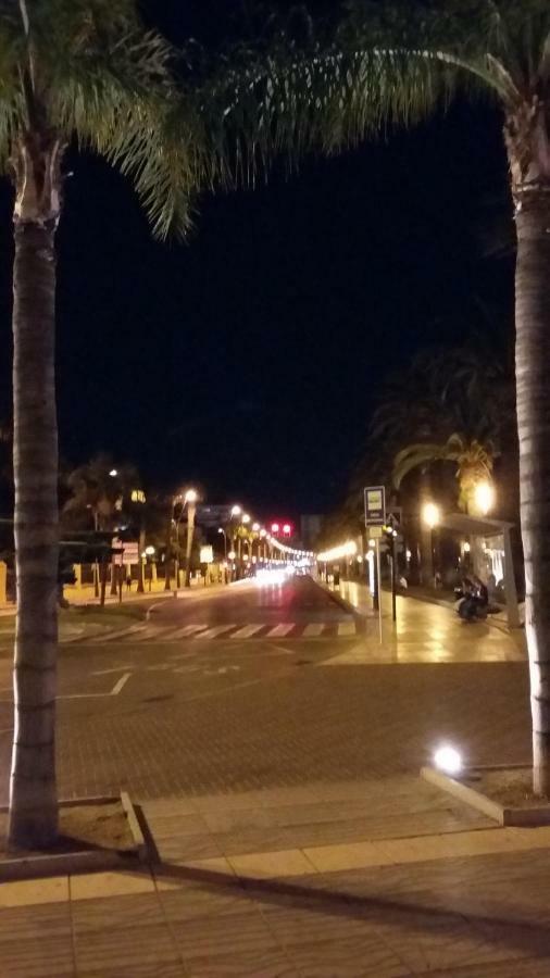Apartment In Salou, Escaladei ภายนอก รูปภาพ